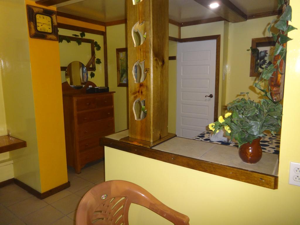 Cocopele Inn Сан Игнасио Екстериор снимка