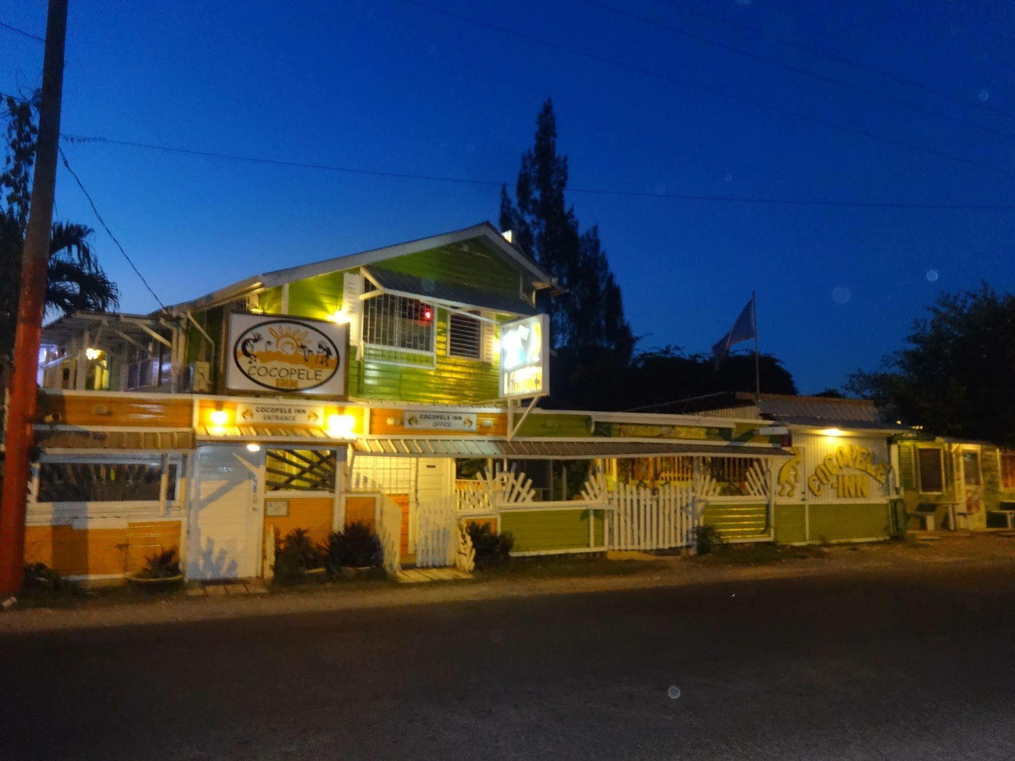 Cocopele Inn Сан Игнасио Екстериор снимка