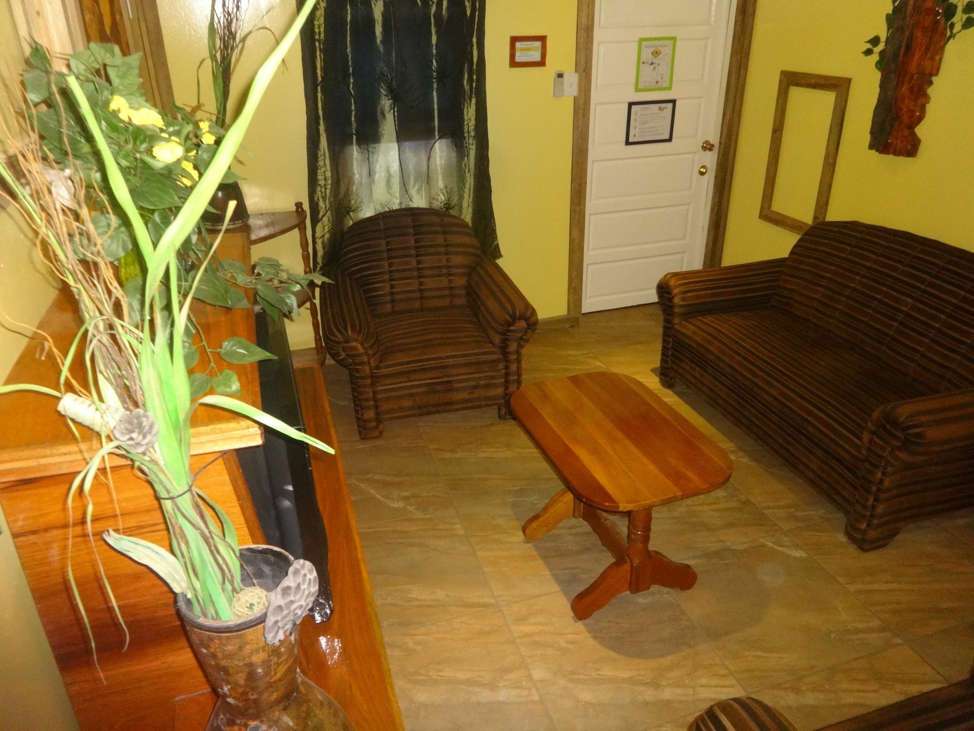 Cocopele Inn Сан Игнасио Екстериор снимка